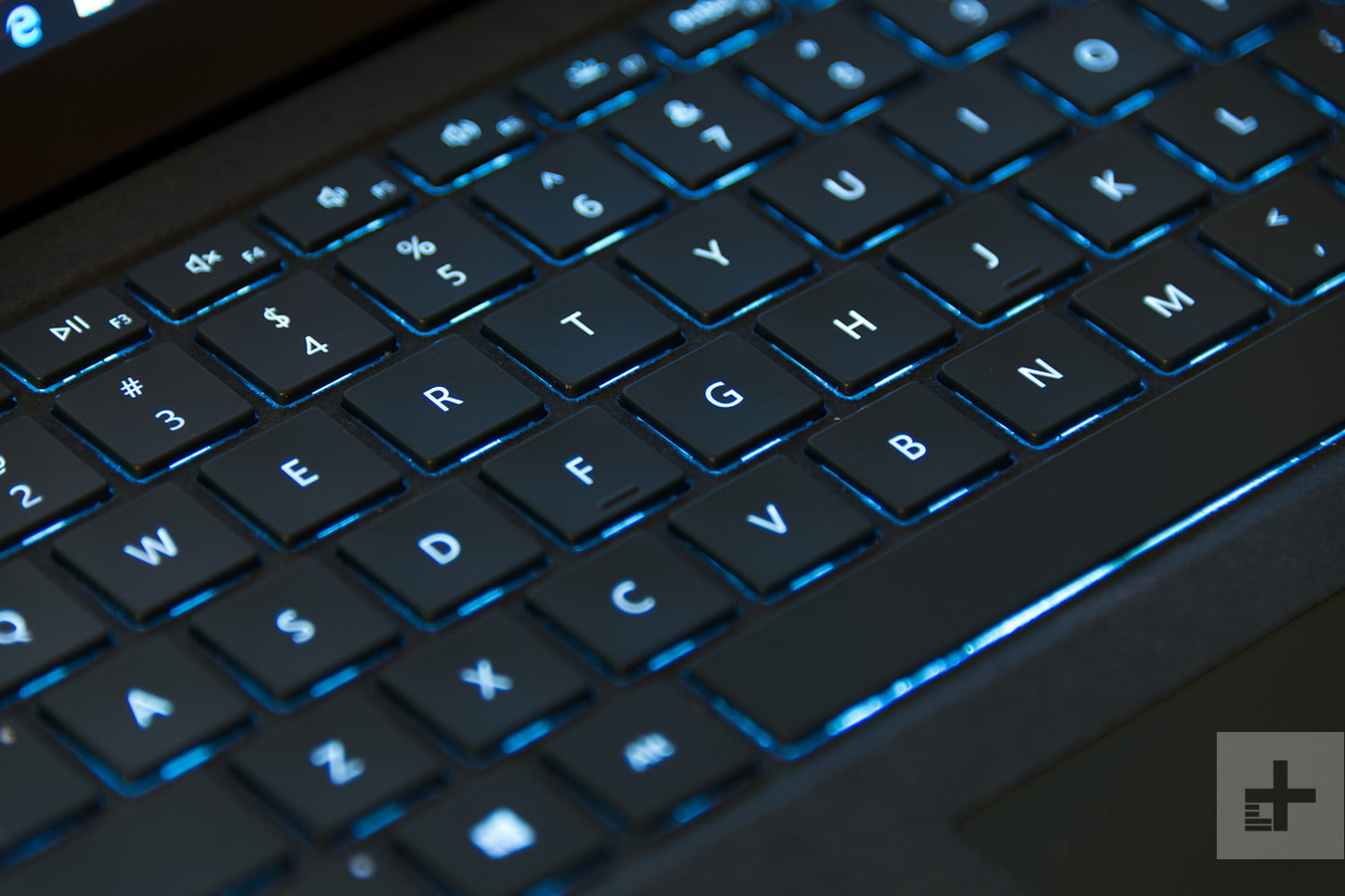 surface pro 4 lighted keyboard